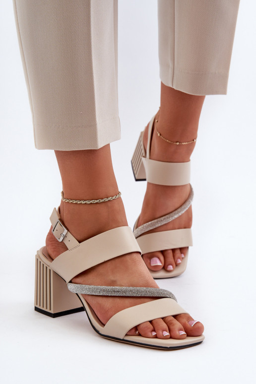 Sandales élégantes à talons de couleur beige D&A MR38-549