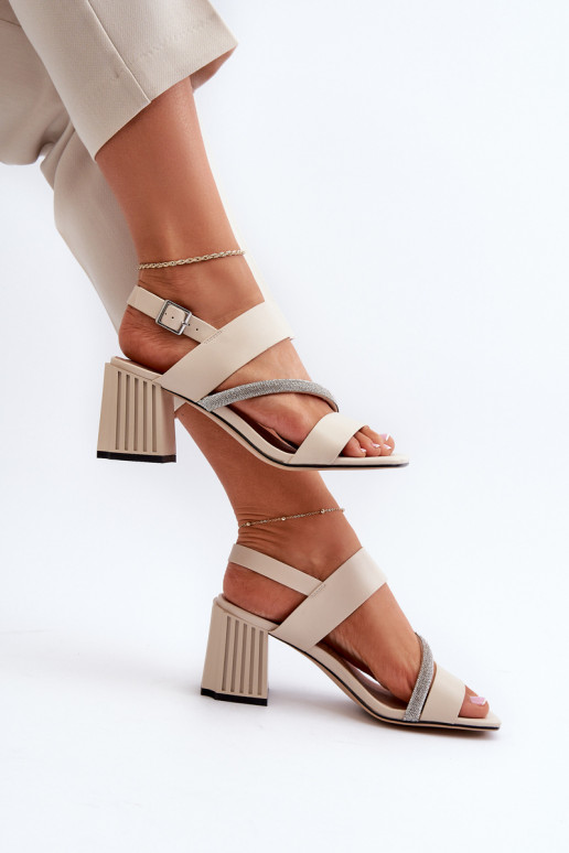 Sandales élégantes à talons de couleur beige D&A MR38-549