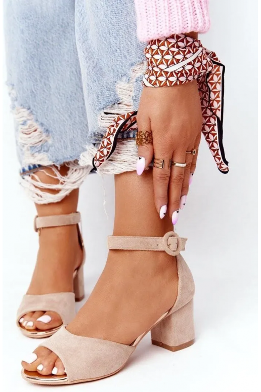 Sandales à talons pour femmes beige Vinceza