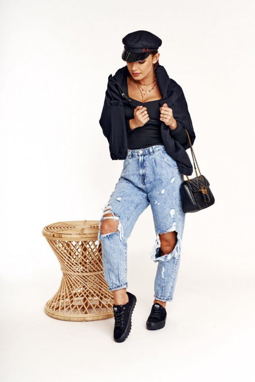 Chaussures femme à semelles larges... Chaussures femme à semelles larges...