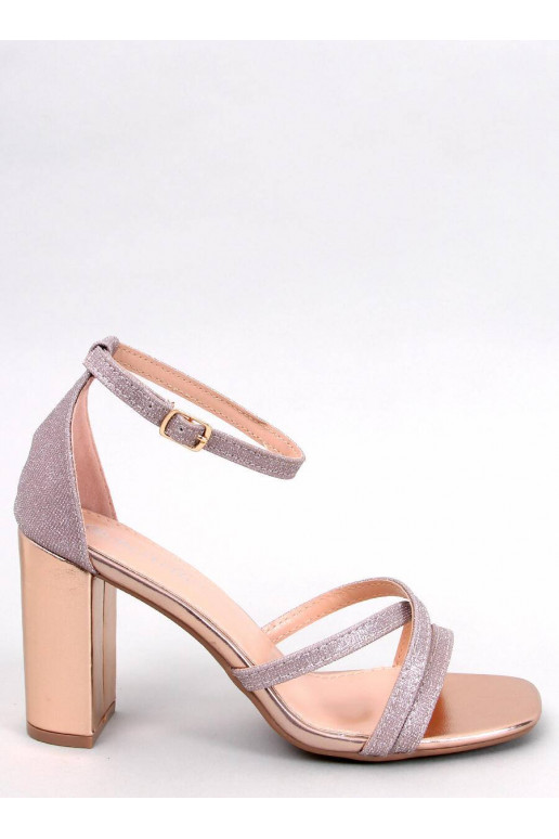 Sandales à talons élégantes ELIZABETH CHAMPAGNE