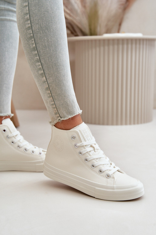Chaussures de loisirs réchauffer en cuir écologique couleur blanche Big Star OO274932 Chaussures de loisirs réchauffer en cuir écologique couleur blanche Big Star OO274932