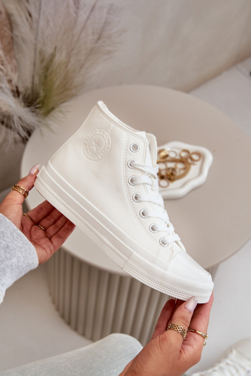 Chaussures de loisirs réchauffer en cuir écologique couleur blanche Big Star OO274932 Chaussures de loisirs réchauffer en cuir écologique couleur blanche Big Star OO274932
