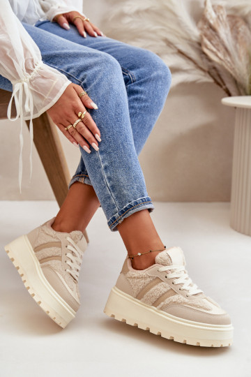 réchauffer Chaussures modèle baskets Féminin avec une plateforme avec échauffement beige Daivlene