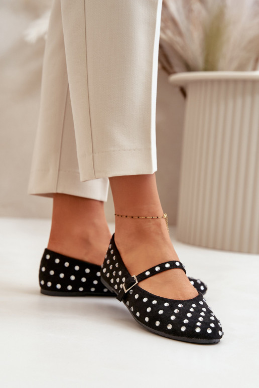 Décoré Ballerines avec des sangles en daim écologiqueoÀe couleur noire Tirilissa Décoré Ballerines avec des sangles en daim écologiqueoÀe couleur noire Tirilissa