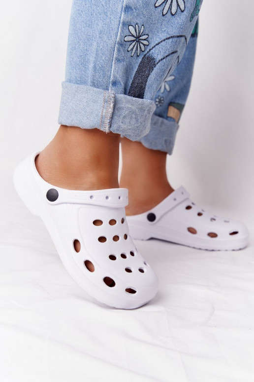 Chaussons sandalesBasen couleur blanc Chaussons légers EVA Chaussons sandalesBasen couleur blanc Chaussons légers EVA
