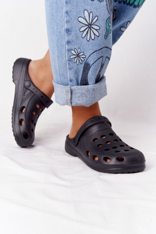 Chaussons couleur noire EVA