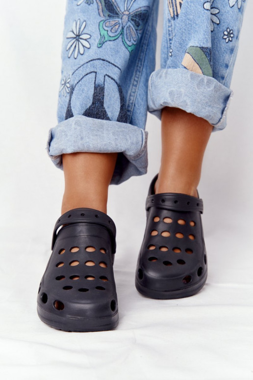 Chaussons couleur noire EVA