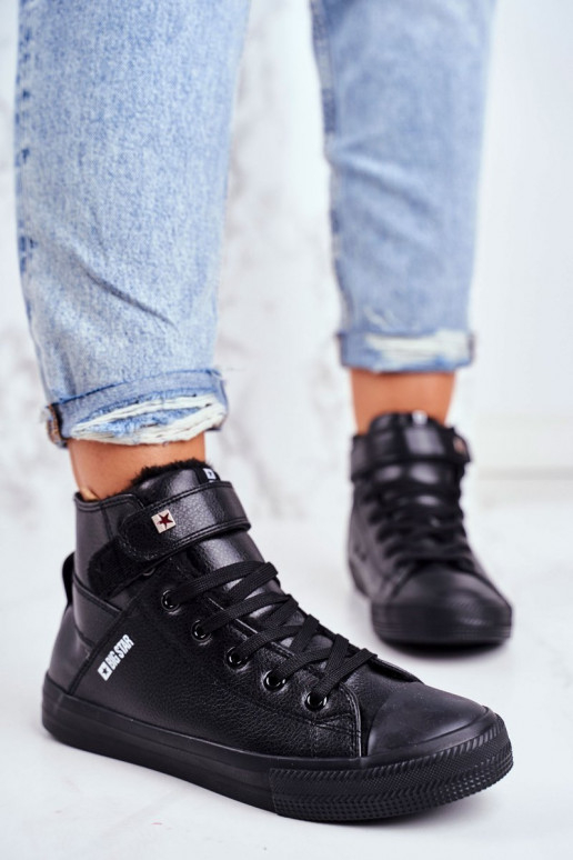 Ledergewärmte Freizeitschuhe BIG STAR V274542FIN schwarze Farbe Ledergewärmte Freizeitschuhe BIG STAR V274542FIN schwarze Farbe