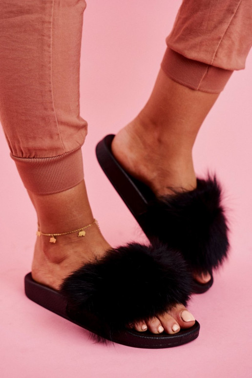 Chaussons avec fourrure de couleur noire Belmondo