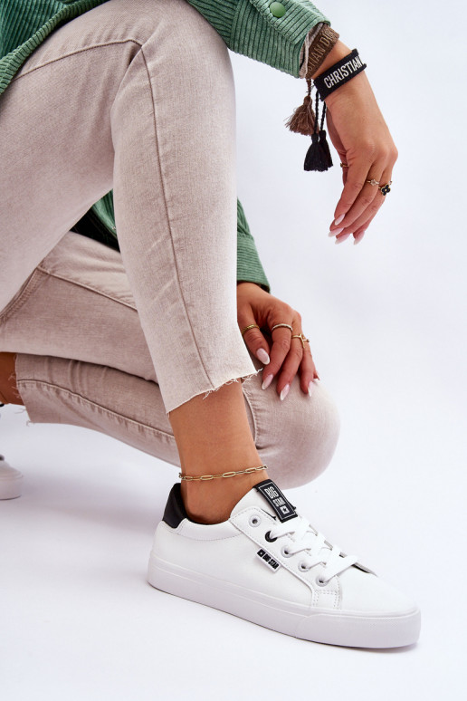 Sneakers Big Star EE274312 Weiß-schwarze Farben Sneakers Big Star EE274312 Weiß-schwarze Farben