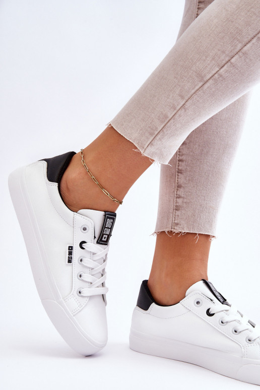 Sneakers Big Star EE274312 Weiß-schwarze Farben Sneakers Big Star EE274312 Weiß-schwarze Farben