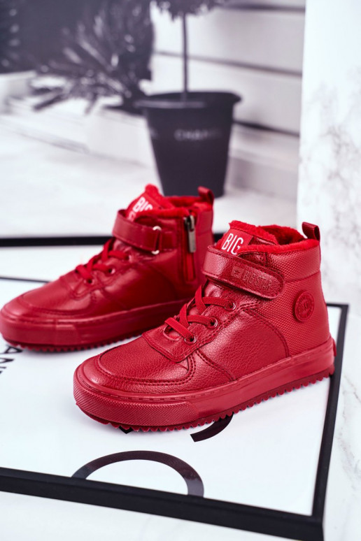 Verwarmde sportschoenen voor kinderen Big Star GG374042 rode kleur Verwarmde sportschoenen voor kinderen Big Star GG374042 rode kleur