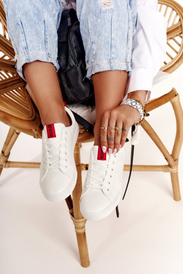 Natuurlijk leren sneakers met decoratieve strepen BIG STAR DD274685 witte kleur 2