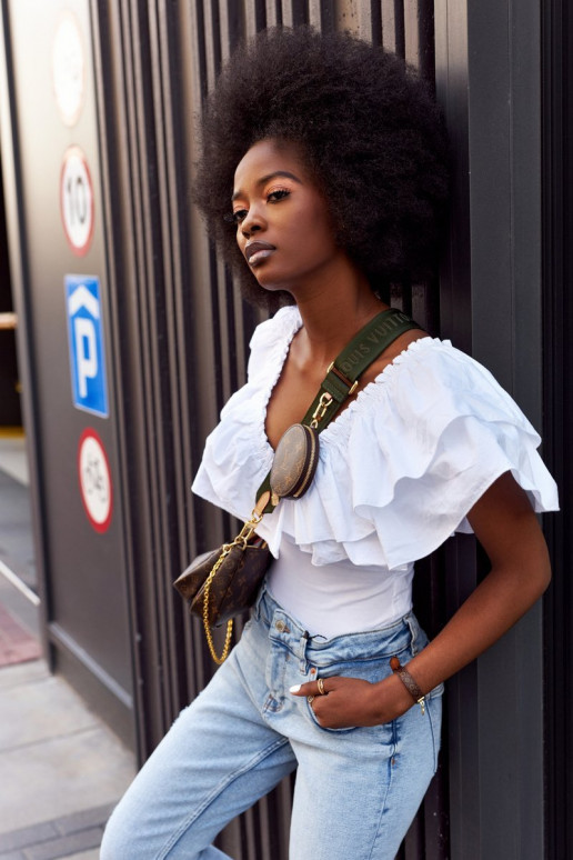 Call On Me sandalen met ketting in beige Call On Me sandalen met ketting in beige