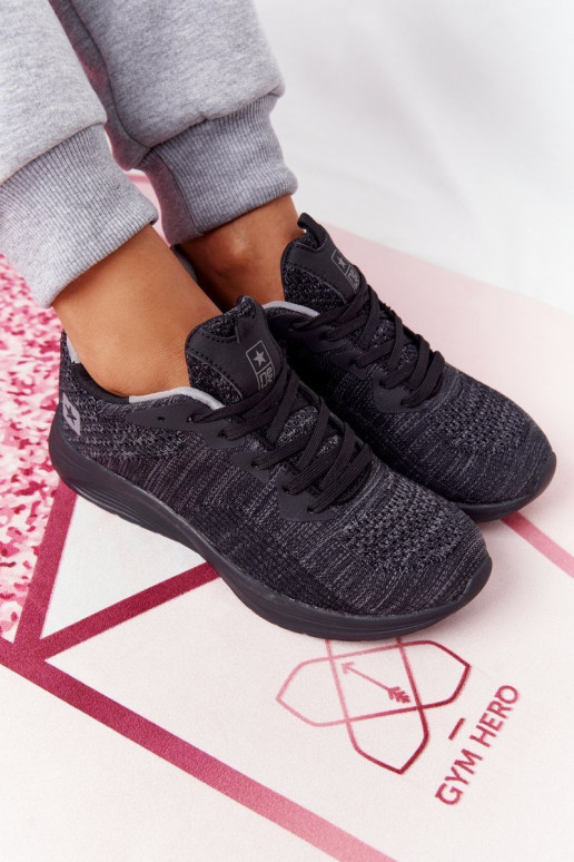 Sportschuhe im Comfort Foam-Stil in schwarzer Farbe für lange Distanzen Sportschuhe im Comfort Foam-Stil in schwarzer Farbe für lange Distanzen