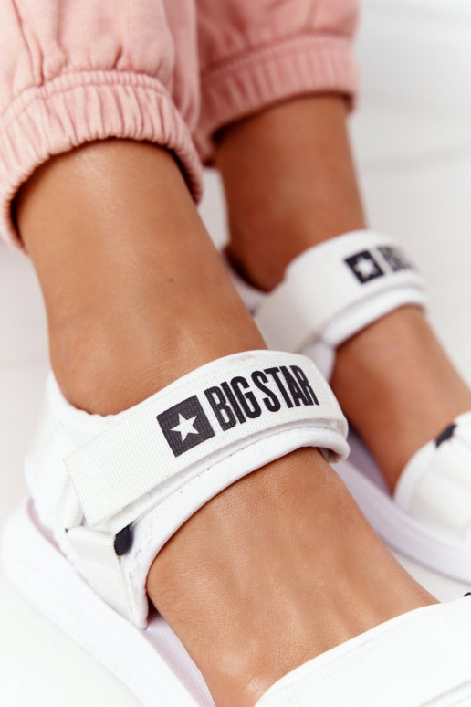 Sportliche Sandalen Big Star HH274A026 in weißer Farbe Sportliche Sandalen Big Star HH274A026 in weißer Farbe