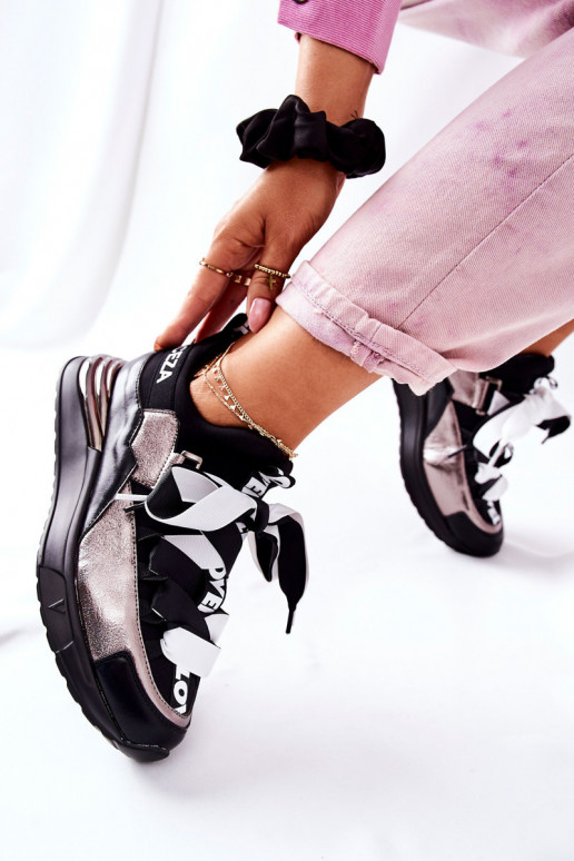 Schuhe im Sportstil, Sneakers-Modell, Schuhe in Schwarz und Silber, Dexla Schuhe im Sportstil, Sneakers-Modell, Schuhe in Schwarz und Silber, Dexla