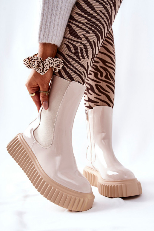 avec effet laqué Bottines avec plateforme de couleur beige Sereia avec effet laqué Bottines avec plateforme de couleur beige Sereia