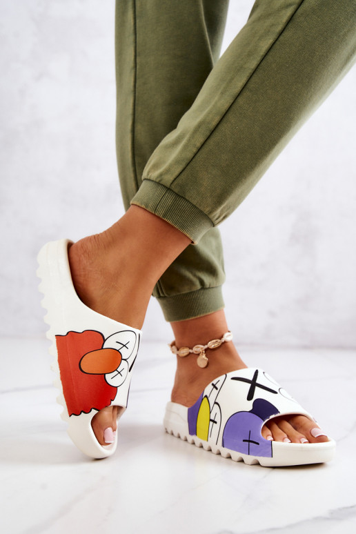 Avec les monstres Naiem Avec les monstres Naiem