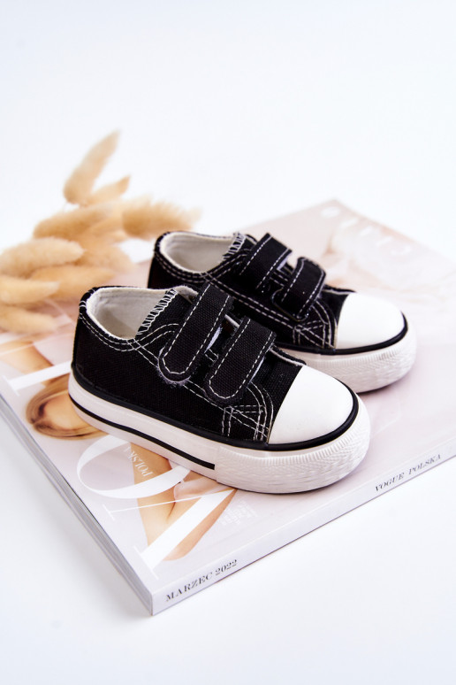 Kinder-Freizeitschuhe mit Klebeverschlüssen in schwarzem Bernie