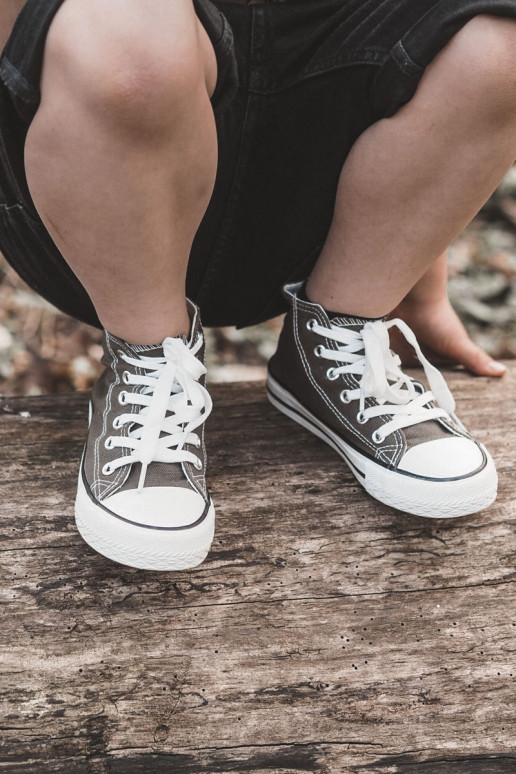 Kindervrijetijdsschoenen met zool in kaki kleur Filemon