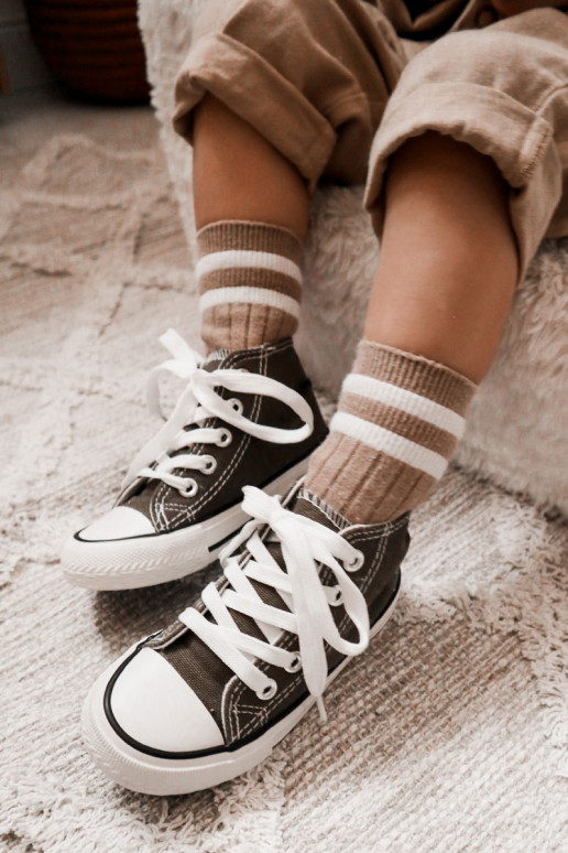 Kindervrijetijdsschoenen met zool in kaki kleur Filemon