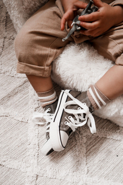 Chaussures de loisirs pour enfants à semelles de couleur kaki Filemon