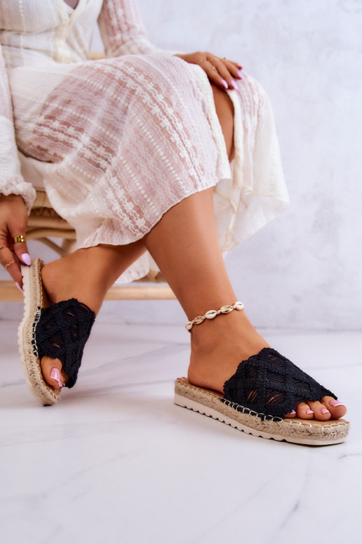 Lichte pantoffels zwarte kleur Polly Lichte pantoffels zwarte kleur Polly