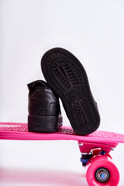 Kinder-Sportschuhe mit Klebeverschlüssen in der Farbe Schwarz Elike