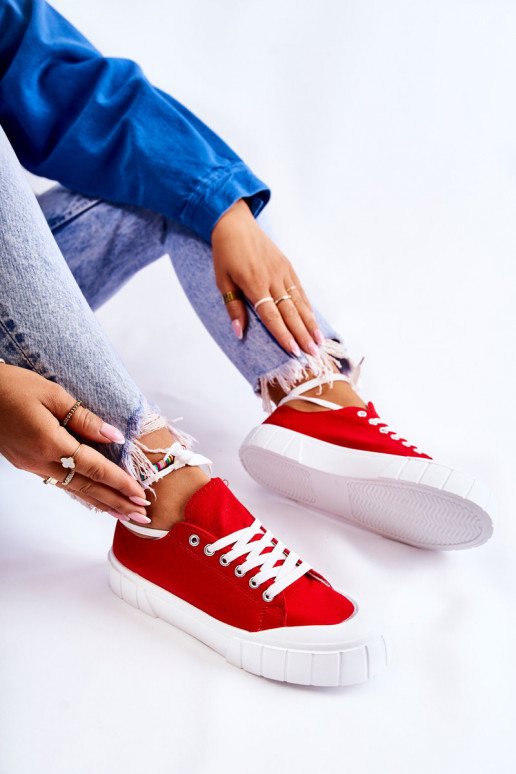 Chaussures pour femmes avec plateforme de couleur rouge