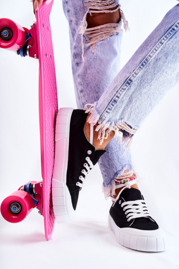 Damesplatformschoenen in zwart. Wordt geleverd 2