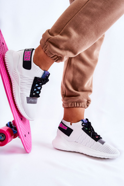 Chaussures Klayra de couleur blanche du modèle de sneaker