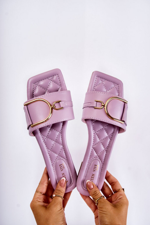 Chaussons modèle classique avec ornements couleur violet Shilla