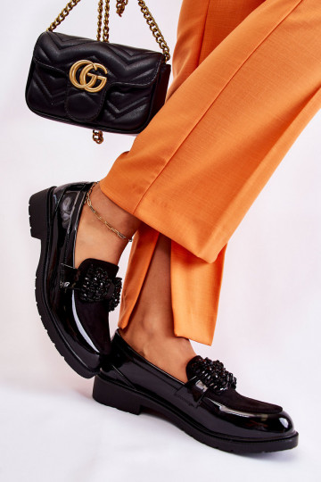 lakleren schoenen met linten in zwart Laurent 2