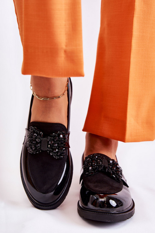 chaussures en cuir verni avec rubans noires Laurent chaussures en cuir verni avec rubans noires Laurent