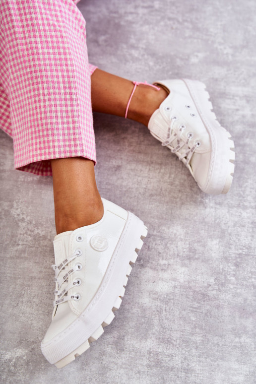 chaussures de loisirs effet vernis Big Star KK274045 couleur blanc chaussures de loisirs effet vernis Big Star KK274045 couleur blanc