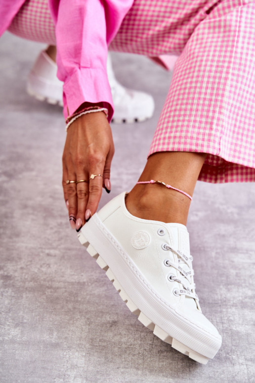 chaussures de loisirs effet vernis Big Star KK274045 couleur blanc chaussures de loisirs effet vernis Big Star KK274045 couleur blanc