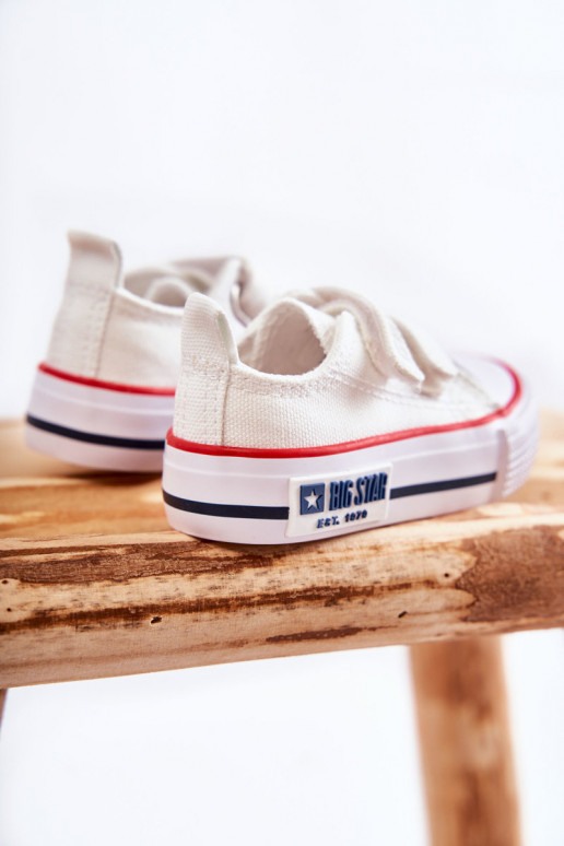 Kinder-Freizeitschuhe mit Klebeverschlüssen BIG STAR KK374079 weiße Farbe Kinder-Freizeitschuhe mit Klebeverschlüssen BIG STAR KK374079 weiße Farbe