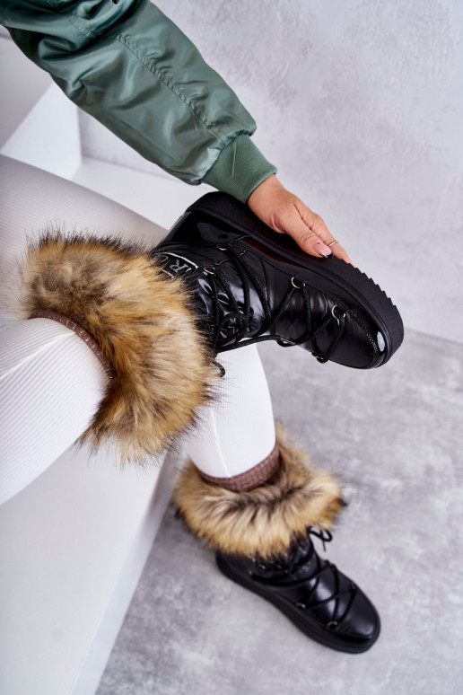 Schneestiefel mit Schnürsenkeln in der Farbe Schwarz von Santero