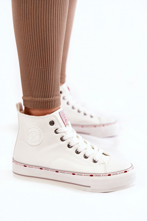 vrijetijdsschoenen met zolen Cross Jeans KK2R4044C witte kleur vrijetijdsschoenen met zolen Cross Jeans KK2R4044C witte kleur