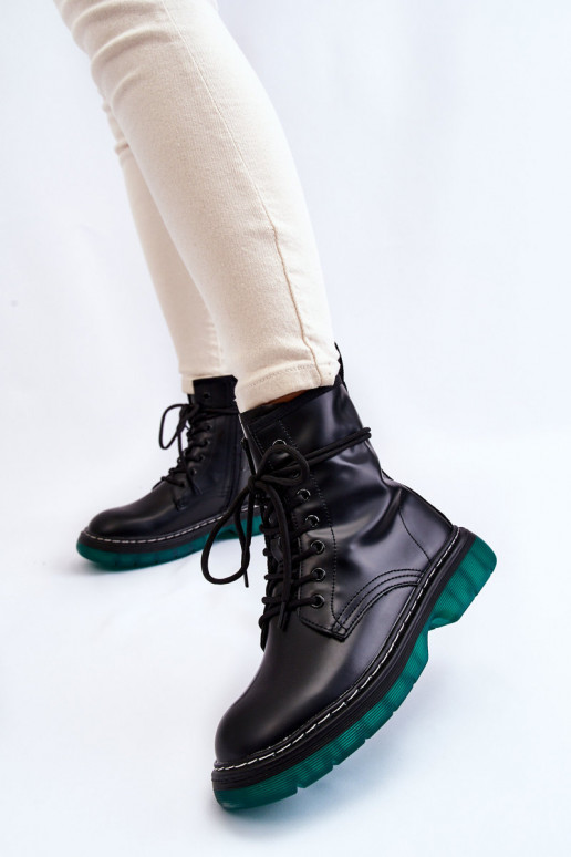 Schwarze Trinah-Schnürstiefel für Damen in Grün mit Plateausohle Schwarze Trinah-Schnürstiefel für Damen in Grün mit Plateausohle