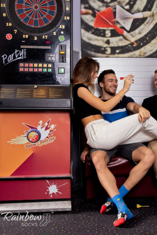 3 paar gekleurde sokken in een doos 3 paar gekleurde sokken in een doos