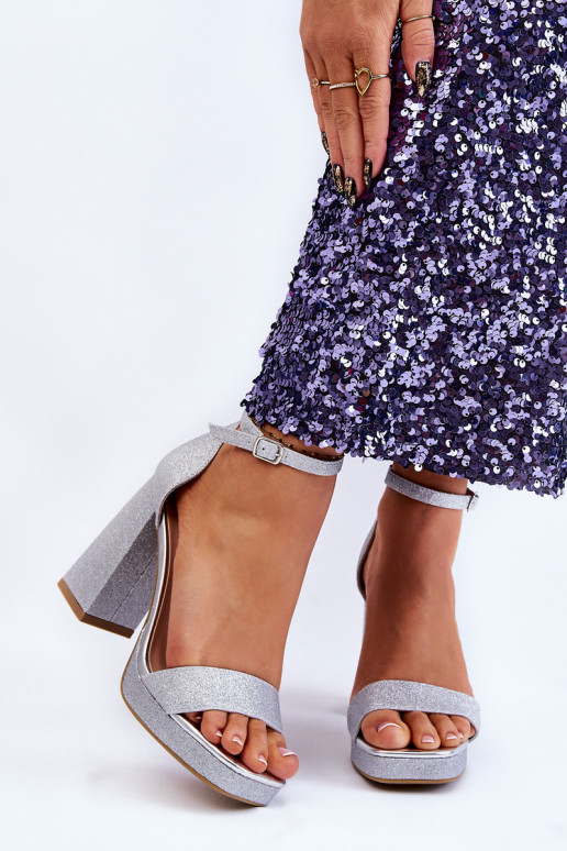 Sandales scintillantes à talon large argenté Calmi