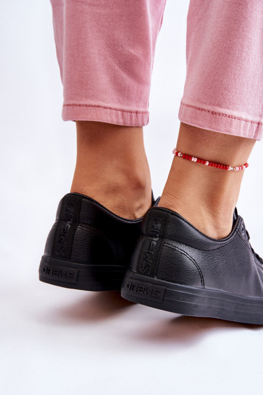 avec des brides Chaussures décontractées modèle classique de couleur noire Misima