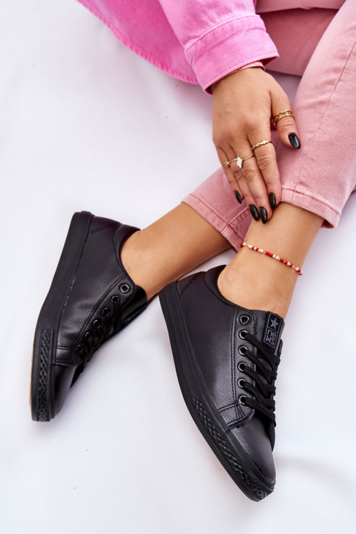 avec des brides Chaussures décontractées modèle classique de couleur noire Misima