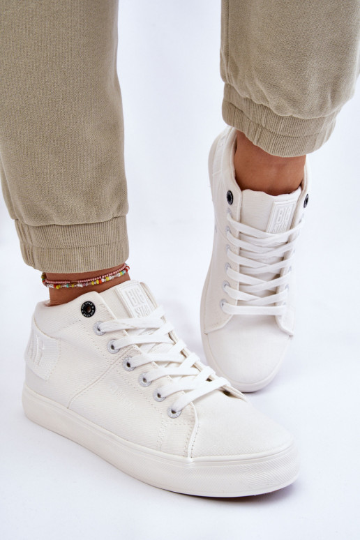 Klassisches Modell Freizeitschuhe mit Sohle Big Star LL274002 in der Farbe Weiß Klassisches Modell Freizeitschuhe mit Sohle Big Star LL274002 in der Farbe Weiß