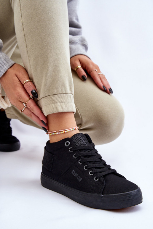 Klassisches Modell Freizeitschuhe mit Sohle Big Star LL274001 in der Farbe Schwarz Klassisches Modell Freizeitschuhe mit Sohle Big Star LL274001 in der Farbe Schwarz