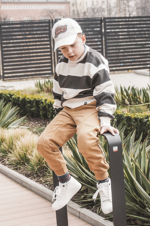 Klassiek model vrijetijdsschoenen voor kinderen met een zool Big Star LL374002 witte kleur