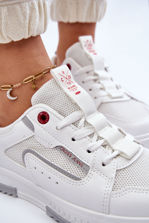 Baskets modèle chaussures Cross Jeans LL2R4011C couleur blanc Baskets modèle chaussures Cross Jeans LL2R4011C couleur blanc